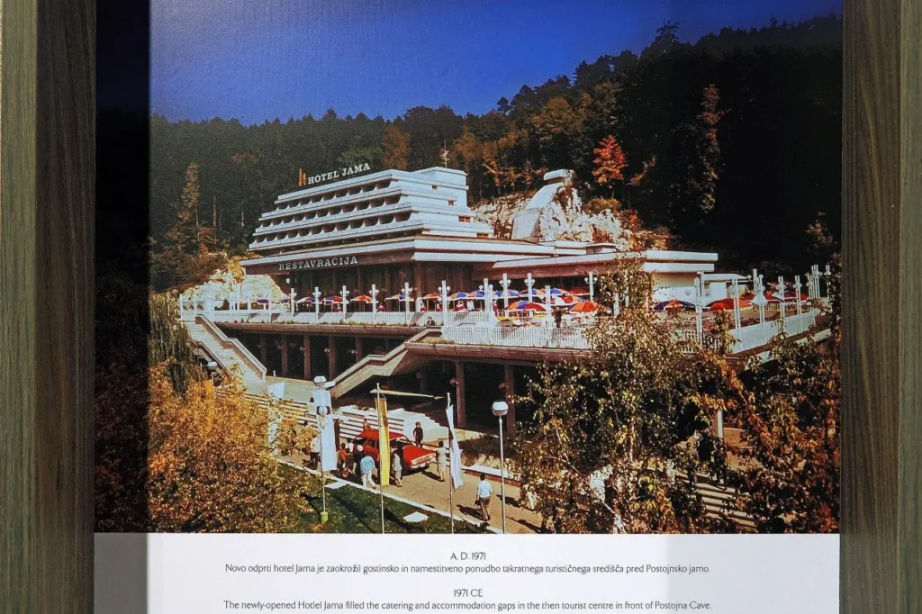 Hotel jama 1971.